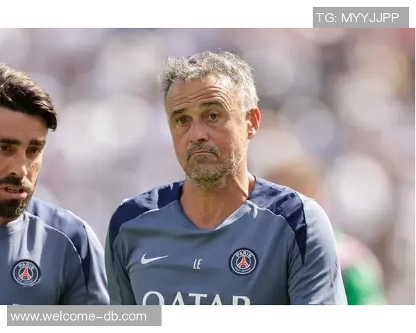 恩里克回应续约传闻称将保持私密性并指责假新闻干扰球队稳定